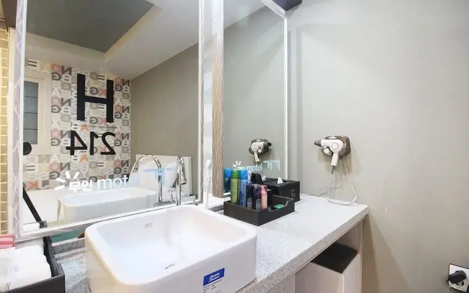 Oda (Car Automated Room)