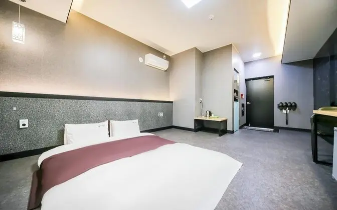 Oda (Korean Room - MOVIE Movie Room (*Netf)