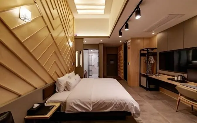 Oda (BLIND CURTAIN 203)