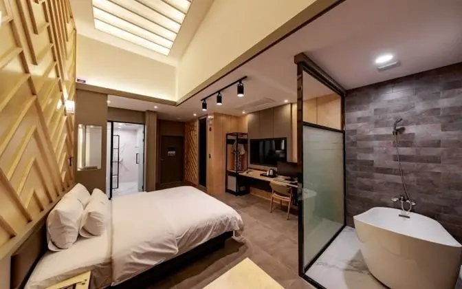 Oda (BLIND CURTAIN 203)