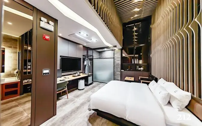 Oda (Deluxe-bathtub (System air conditione)