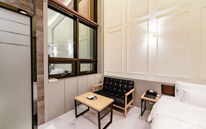 Oda (Deluxe-bathtub (System air conditione)