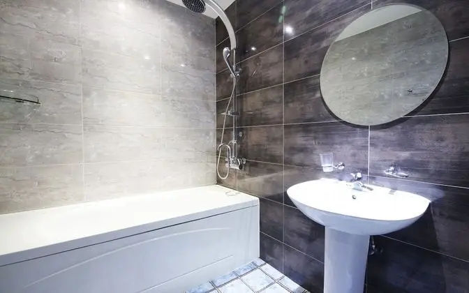 Oda (The room that opens the sky)