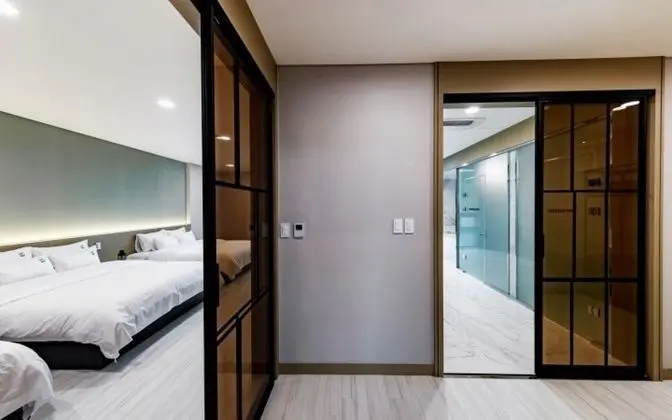 Oda (Luxury Pool Villa Room (302))