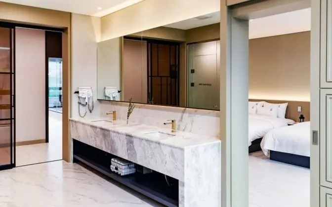 Oda (Luxury Pool Villa Room (302))