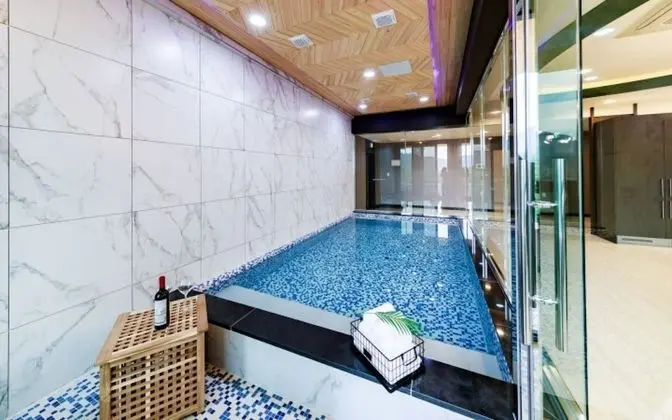 Oda (Luxury Pool Villa Room (302))