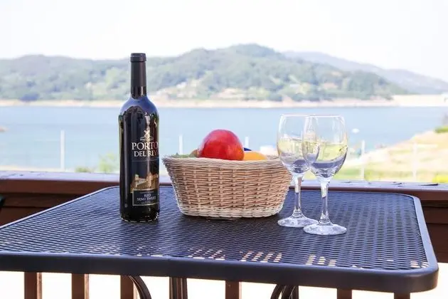 Family Ev, 1 Yatak Odası, Teras, Göl Kenarı (Rainbow Lake)