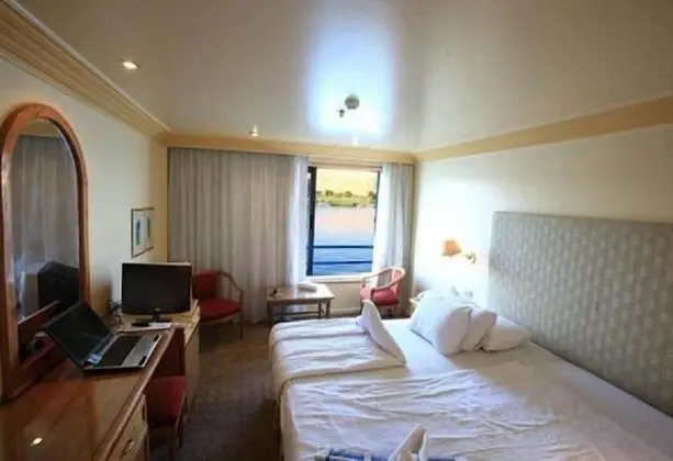 Junior Süit (7 nights, Luxor-Luxor, on Thu)