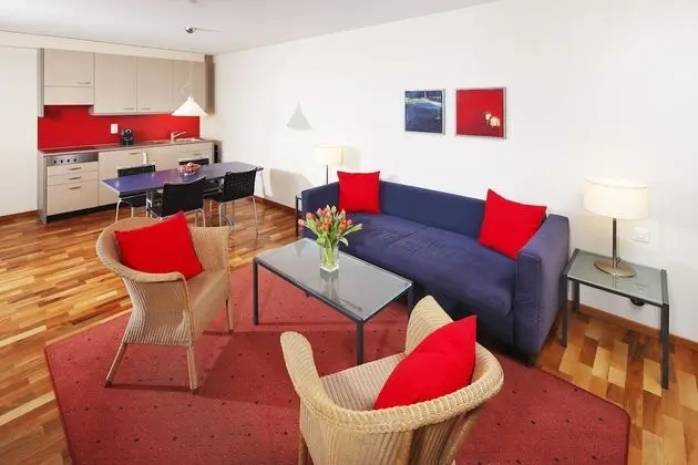 Standard Apart Daire, Balkon, Zemin Kat