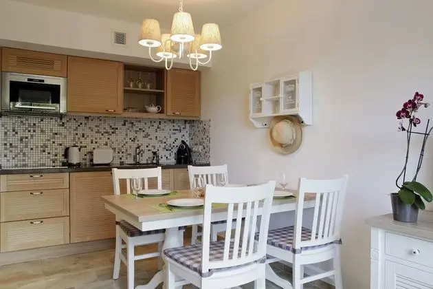 Apart Daire, 2 Yatak Odası, Sigara İçilmez