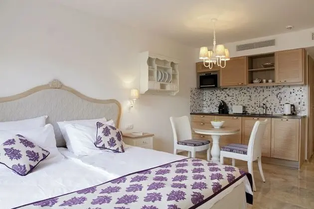 Apart Daire, Deniz Manzaralı