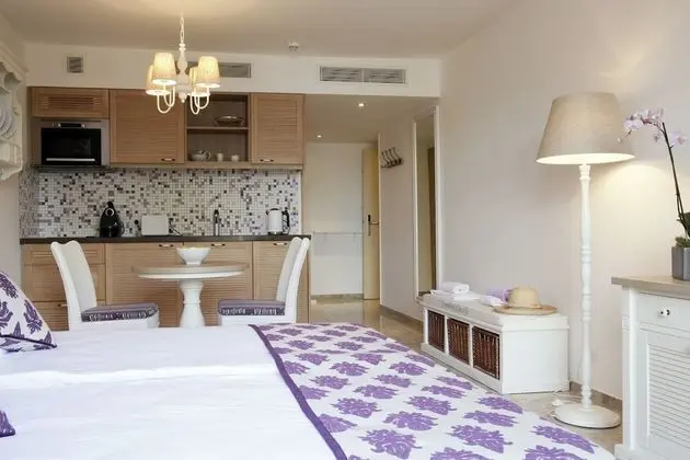 Apart Daire, Deniz Manzaralı