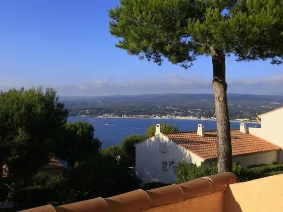 Apart Daire, Deniz Manzaralı