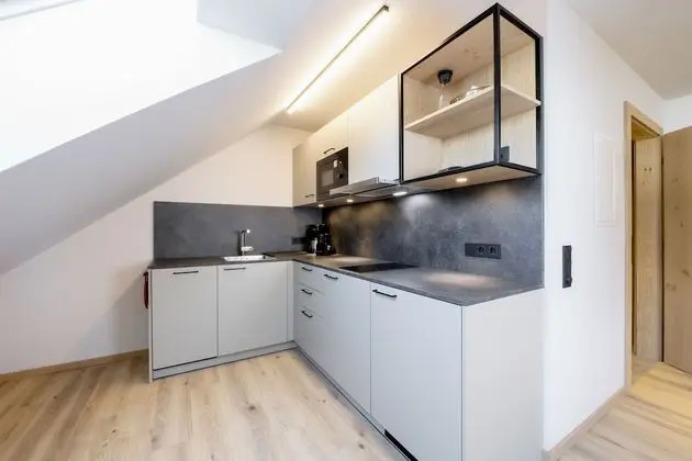 Standard Stüdyo, Bahçe Manzaralı