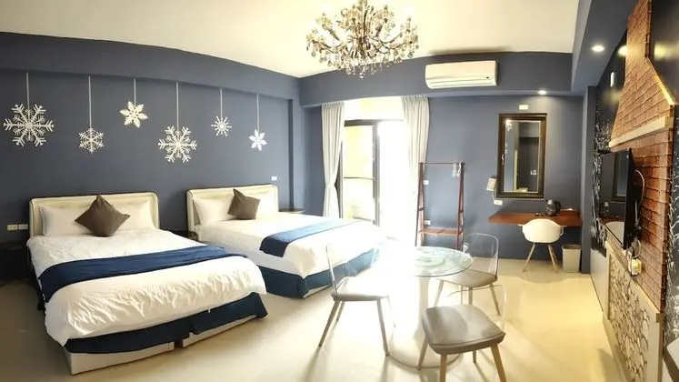 Romantic Dört Kişilik Oda, 2 Çift Kişilik Yatak, Sigara İçilmez, Şehir Manzaralı