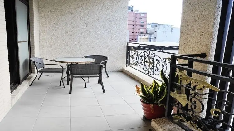 Romantic Dört Kişilik Oda, 2 Çift Kişilik Yatak, Sigara İçilmez, Şehir Manzaralı