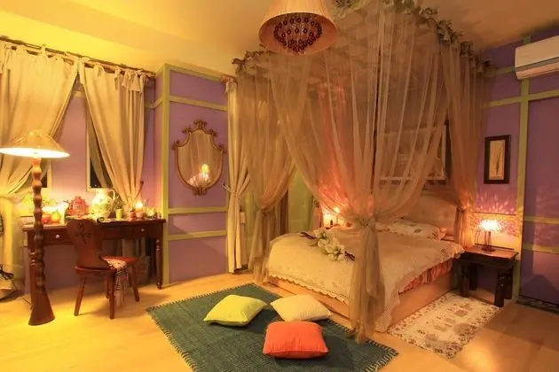 Standard Tek Büyük Yataklı Oda