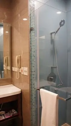 Business İki Ayrı Yataklı Oda