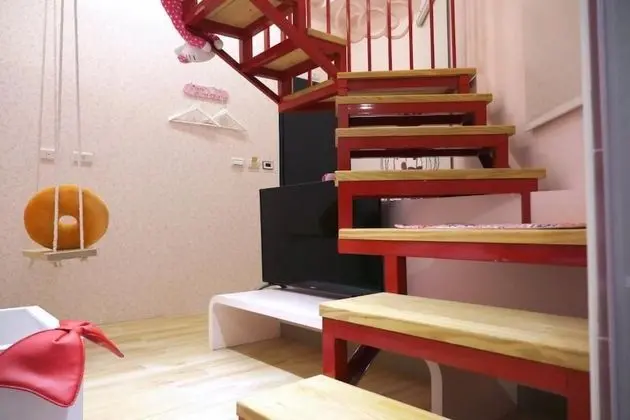 Tek Büyük Yataklı Oda (Kitty cat)