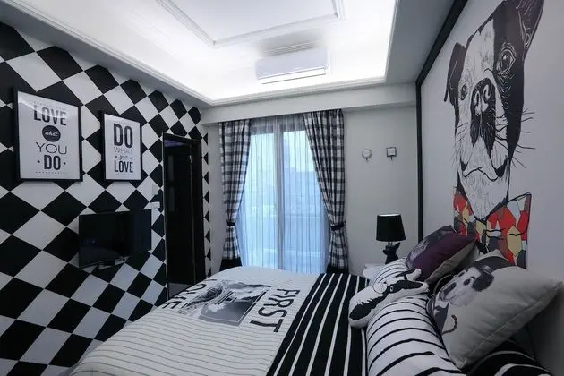 Comfort Tek Büyük Yataklı Oda