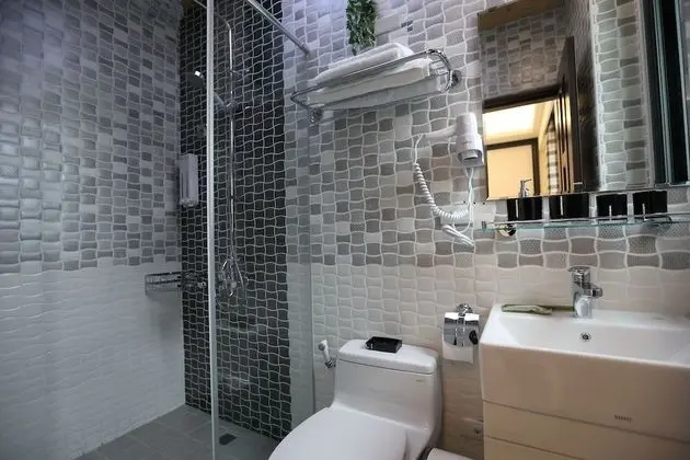 Comfort Tek Büyük Yataklı Oda