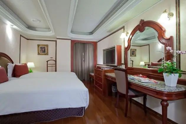 Tek Büyük Yataklı Oda (Non-Cancelable)