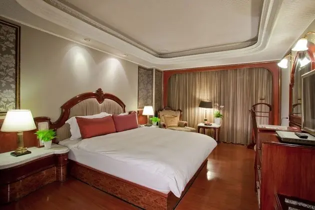 Tek Büyük Yataklı Oda (Non-Cancelable)