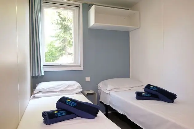 Premium Karavan