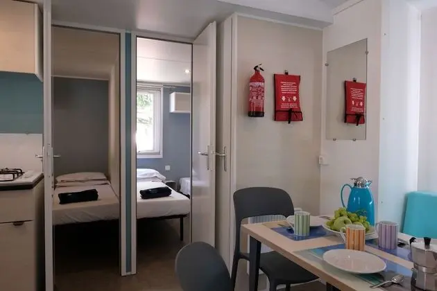 Premium Karavan