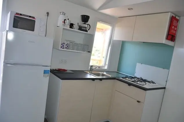 Premium Karavan, Teras