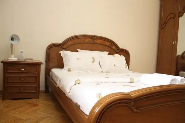 Family Oda, Birden Çok Yatak, Sigara İçilmez