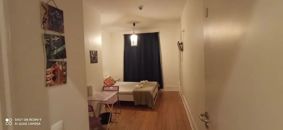 Economy Tek Büyük Yataklı Oda, Ortak Banyo