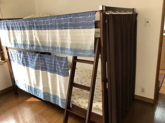 Ortak Ranzalı Oda, Sadece erkekler için