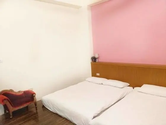 Standard Dört Kişilik Oda (Pink)