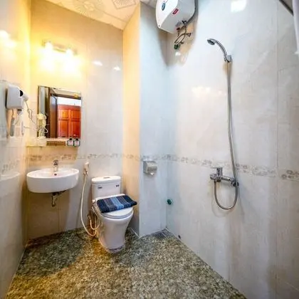 Standard Tek Büyük Yataklı Oda