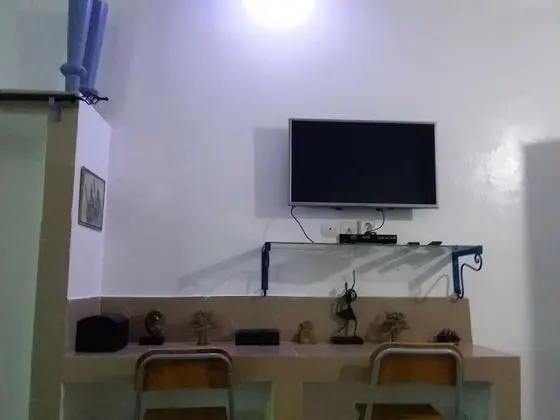 Tek Büyük Yataklı Oda, Havuz Manzaralı