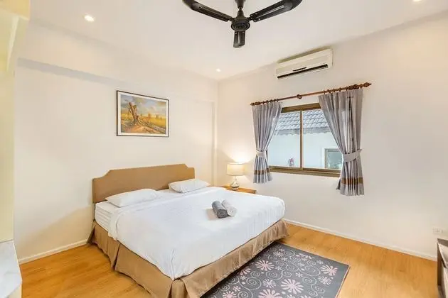 Family Villa, 5 Yatak Odası, Havuz Manzaralı