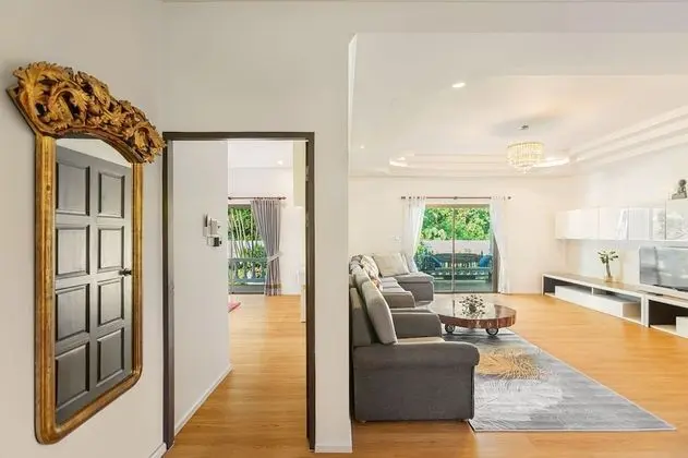 Family Villa, 5 Yatak Odası, Havuz Manzaralı