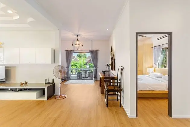 Family Villa, 5 Yatak Odası, Havuz Manzaralı
