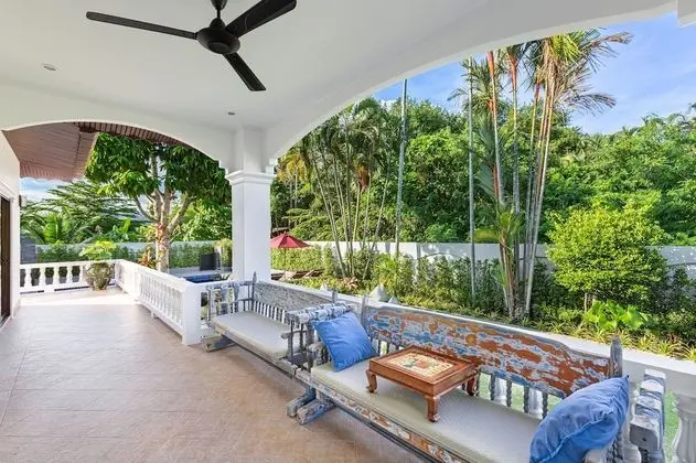 Family Villa, 5 Yatak Odası, Havuz Manzaralı