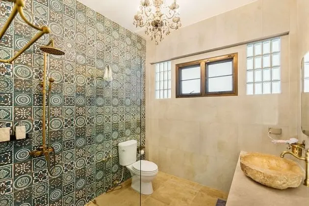 Family Villa, 5 Yatak Odası, Havuz Manzaralı