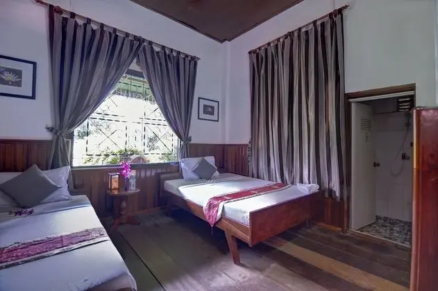 Deluxe Üç Kişilik Oda, 3 Tek Kişilik Yatak