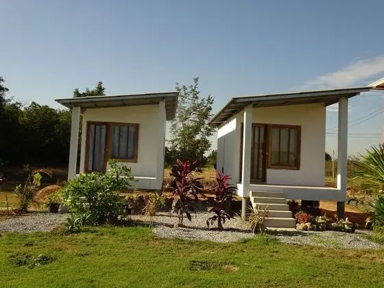 Baan Chomnam 1