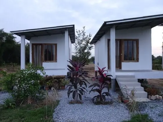 Baan Chomnam 1
