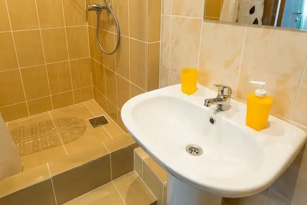 Tek Büyük Yataklı Oda, Özel Banyo