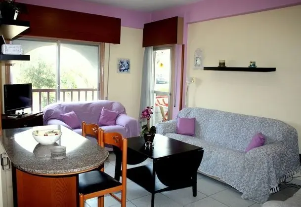 Apart Daire, Bahçe Manzaralı