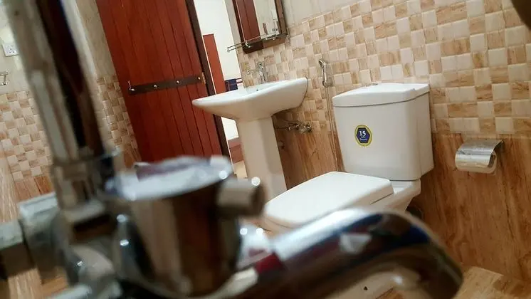 Deluxe Tek Büyük Yataklı Oda, 1 En Büyük (King) Boy Yatak, Balkon, Bahçeli