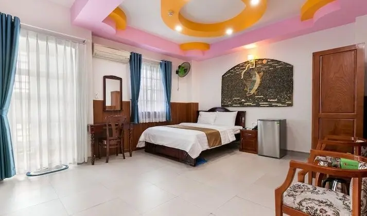 Deluxe Tek Büyük Yataklı Oda