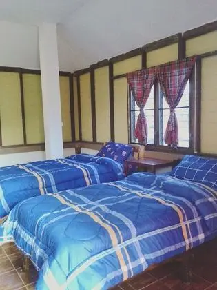 5 Beds Mixed Dormitory, Fan