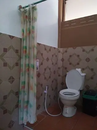 5 Beds Mixed Dormitory, Fan